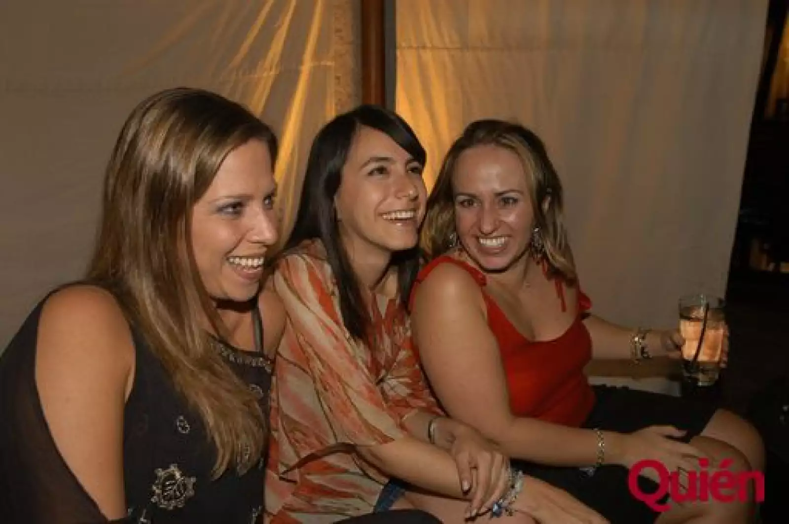 Puri Porias, Silvia Bello, Fernanda Lara