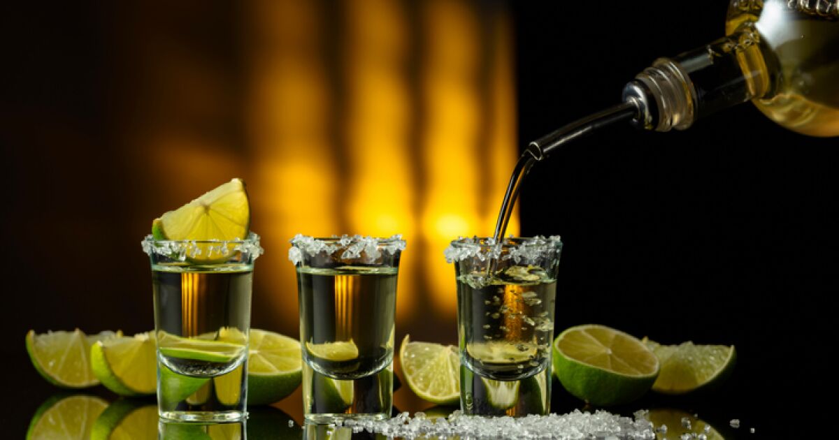 ABD ile ilgili küçük kesinlik göz önüne alındığında, Tequileros Çin'e stratejik bir seçenek olarak bakıyor