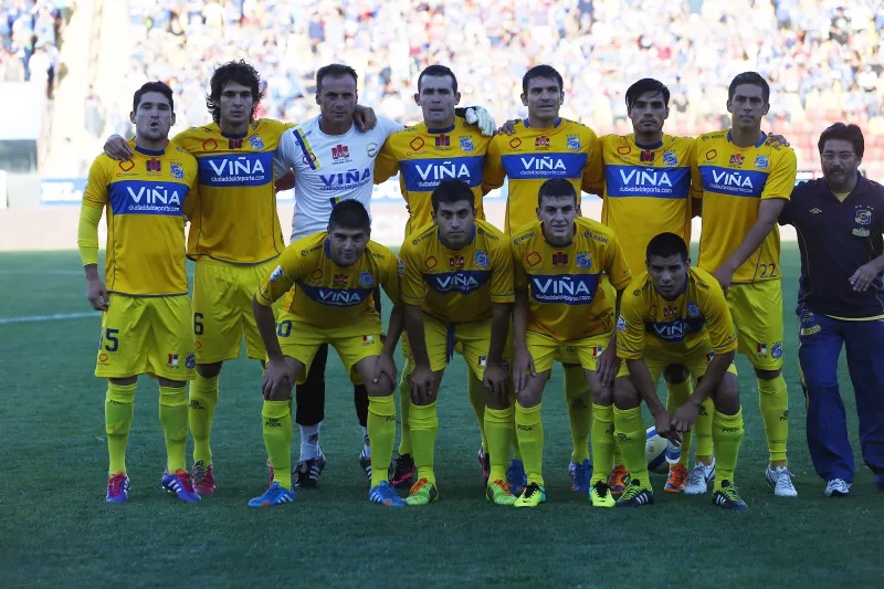 Jugadores del Everton de Viña del Mar, Chile, que pasa a ser propiedad de Grupo Pachuca.
