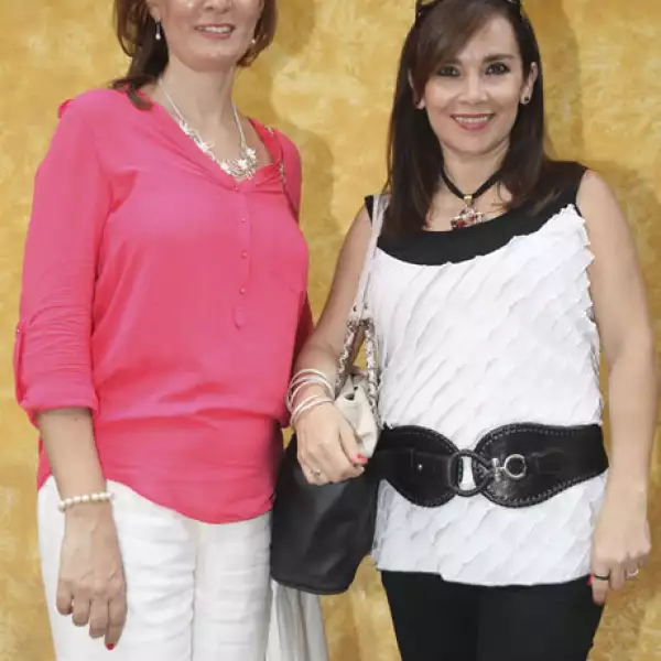 Marcela Orendain y Norma Marín