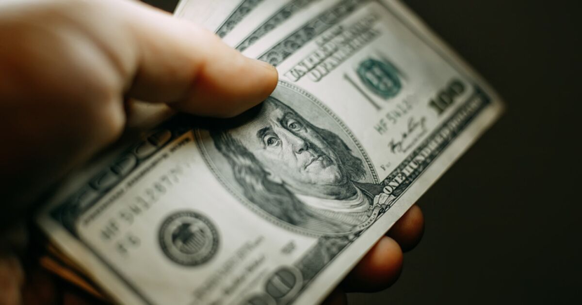 The moral hazard. Myth or Reality?
