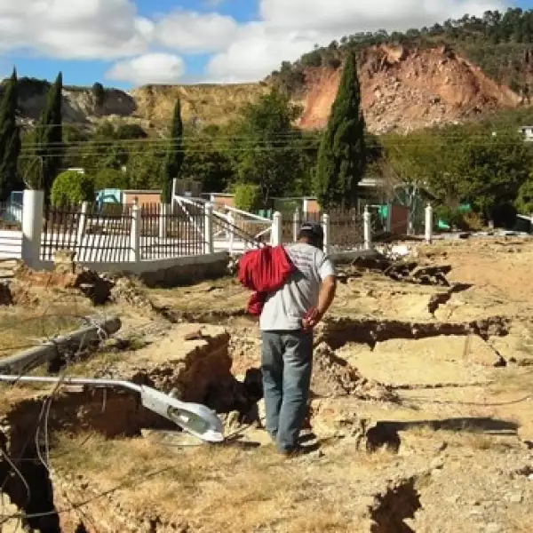 Mitlatongo falla geológica