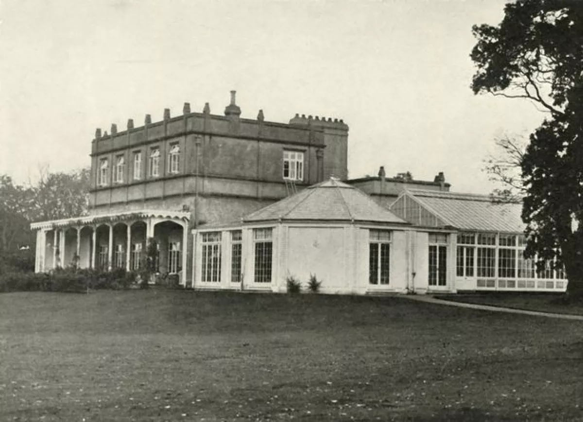 Royal Lodge