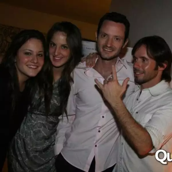 Fiesta de Fernando Lebrija por sus 2 diosas de plata