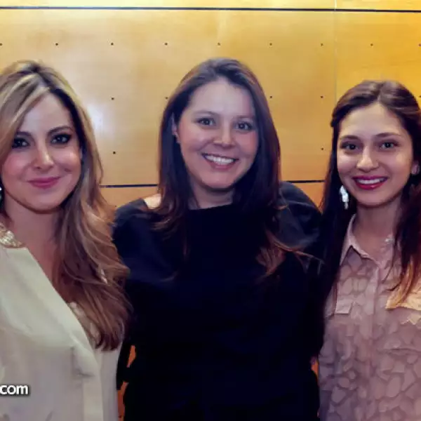 Diana Vucetich,Fernanda Recio y Estefanía Vucetich
