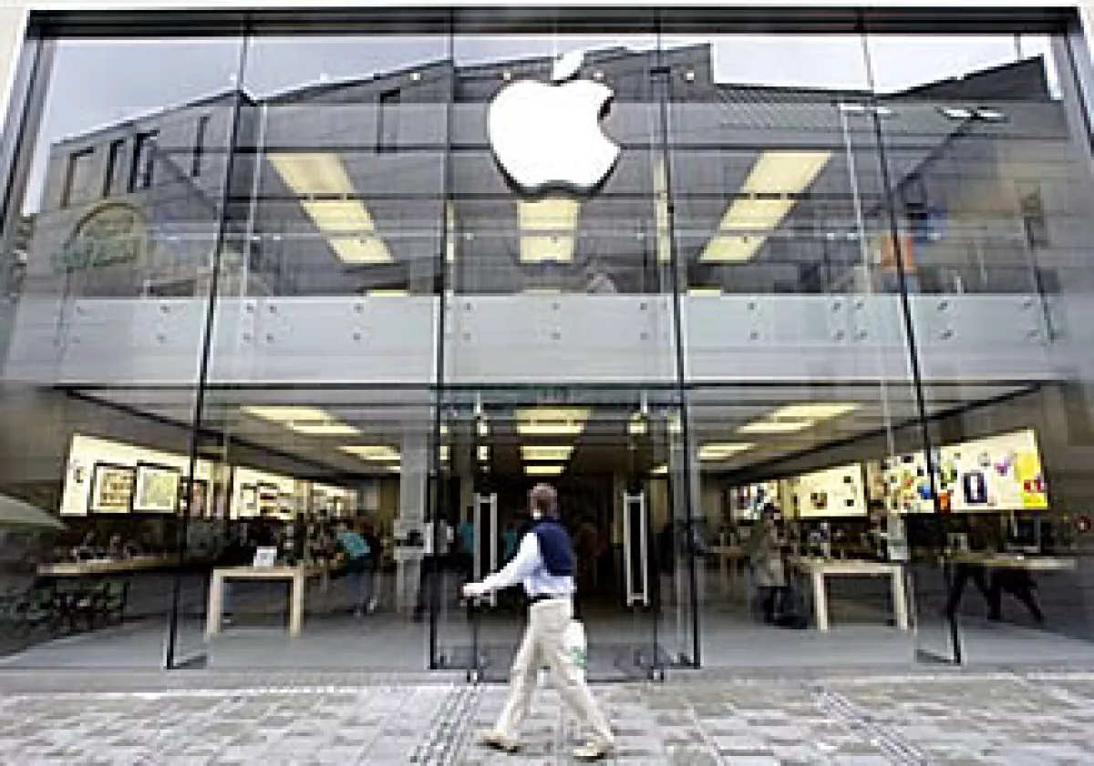 En el último trimestre Apple incrementó su venta de computadoras personales. (Foto: AP)