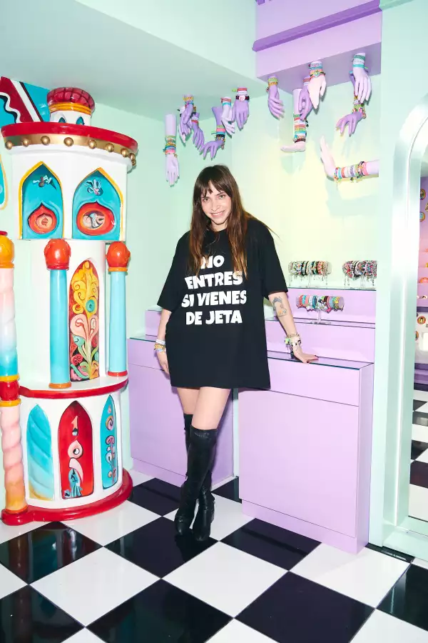 minnie west distroller vintash