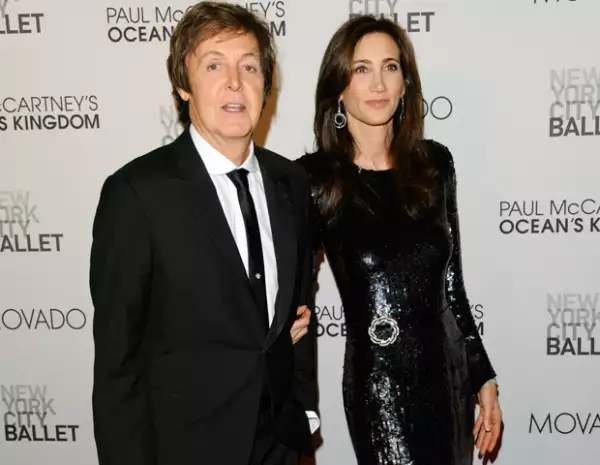 Se espera que la pareja contraiga nupcias el próximo mes.