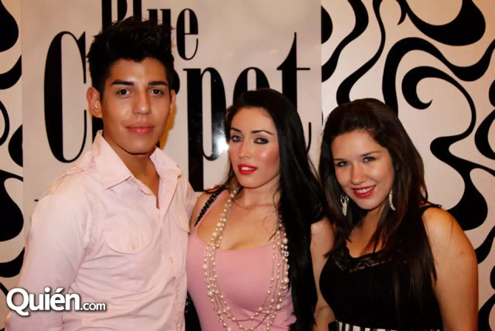 Plastiko Velázquez,Areli Lerma y Natasha Toucher