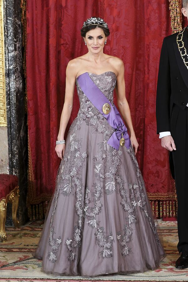 Spanish Royals Host A Gala Dinner For President Of Peru And His Wife