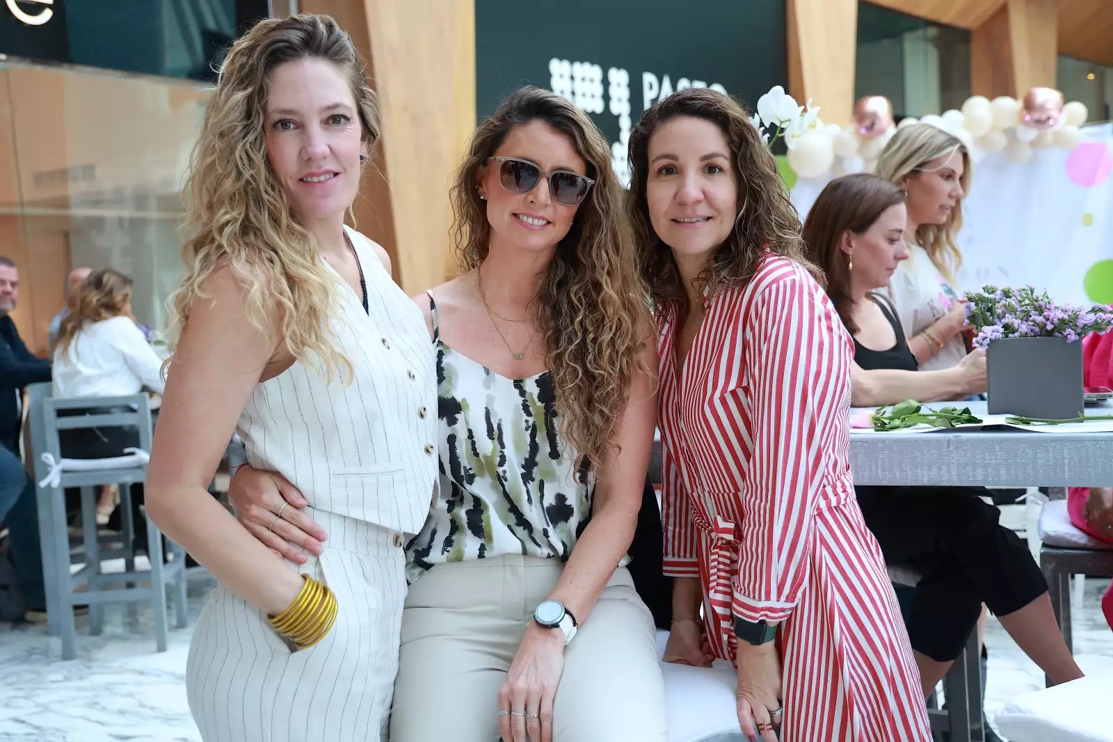 Paulina Urquiola, Mariana Gutiérrez y Regina  Madero 