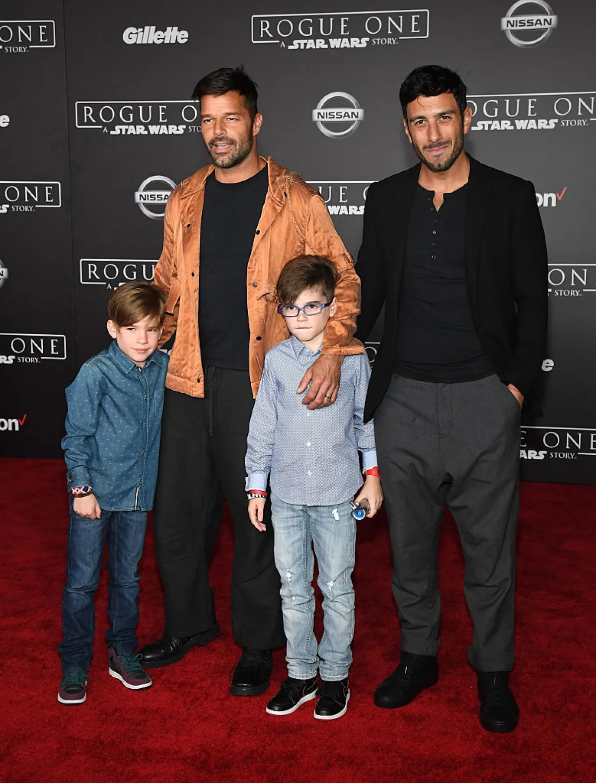 Premiere Of Walt Disney Pictures And Lucasfilm's "Rogue One: A Star Wars Story" - Arrivals
