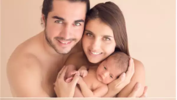 Michelle Renaud Con estas tiernas imágenes, Michelle celebró los tres primeros meses de vida de su hijo Marcelo.