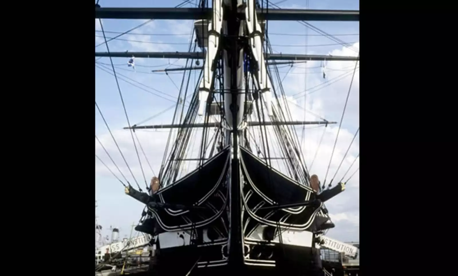 Este barco estuvo en batallas navales contra los inmigrantes ingleses. Luchó 35 veces en altamar, ganando todos sus encuentros.