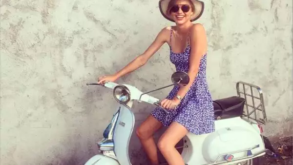 A través de Instagram, Miranda nos ha presumido su belleza en Austria.