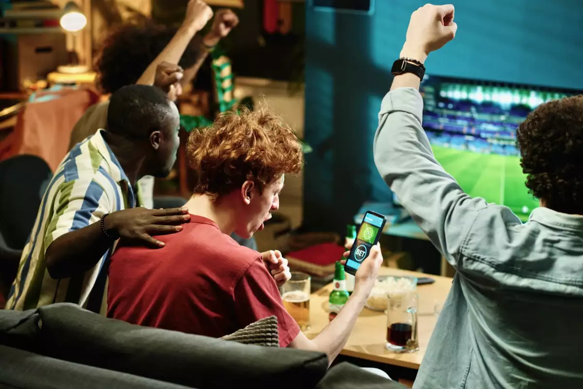 ¿Adiós al 'experto de sillón'? Fans prefieren análisis de IA para ver futbol