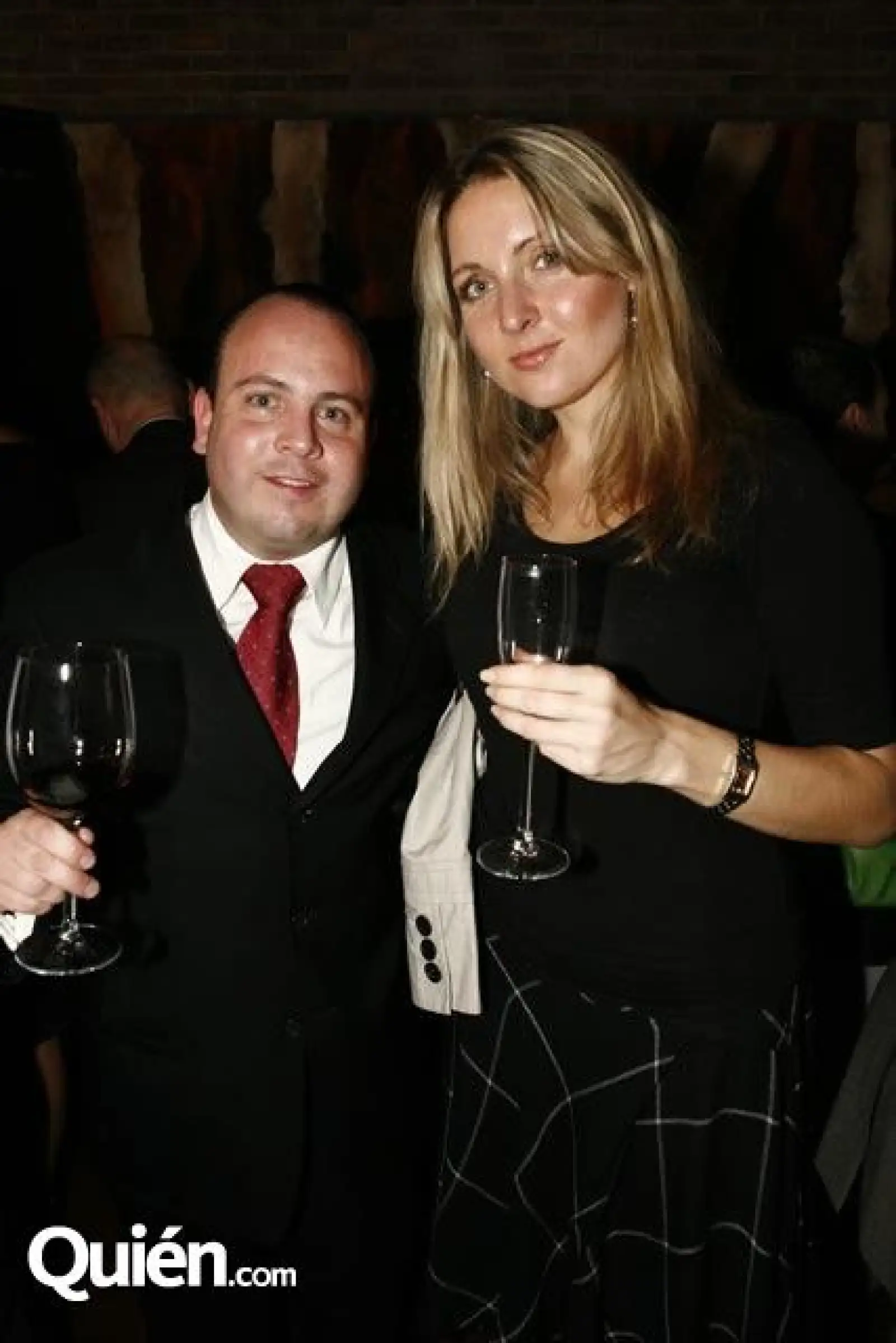 Jorge Aduna,Yana Zhirova