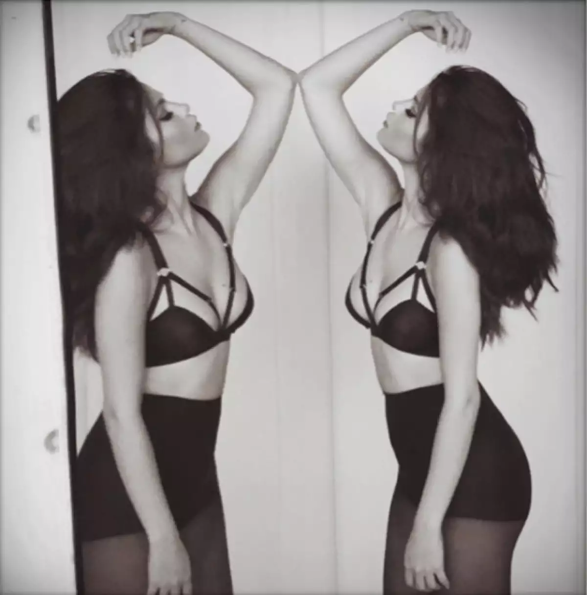 Ahora sí, la cantante se quita todo. Para Revival, su nuevo disco de estudio, Selena queda más expuesta de lo que esperábamos.