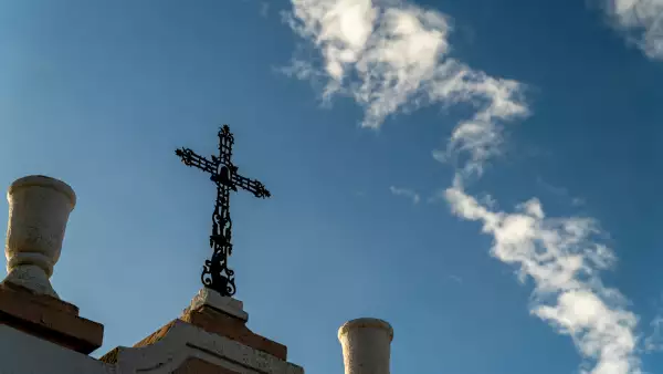 Vacaciones de Semana Santa 2025: cuándo inician y qué días son festivos