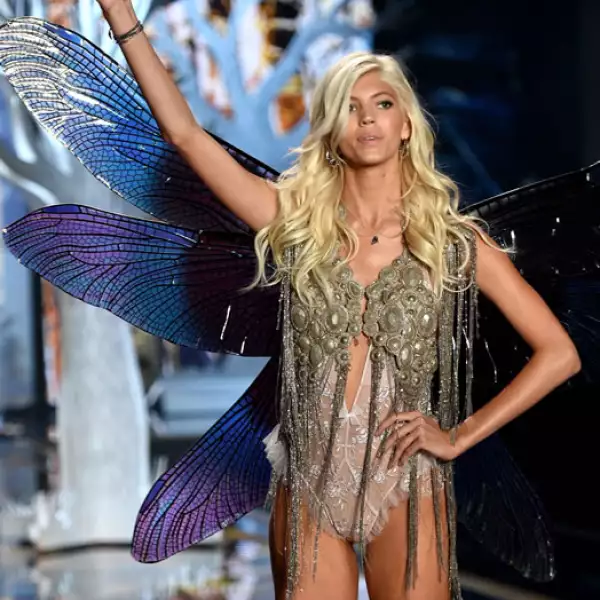 Devon Windsor.
