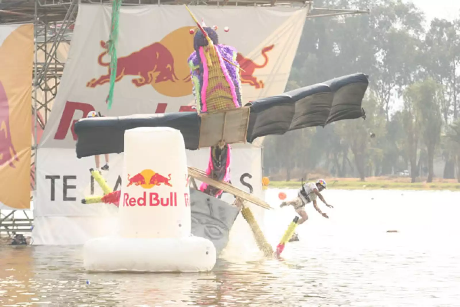 Flugtag Red Bull.