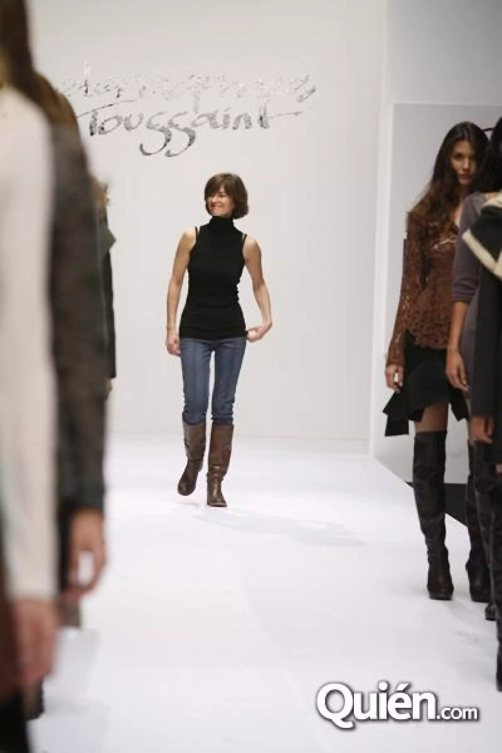 Desfile Elena Gómez Toussaint