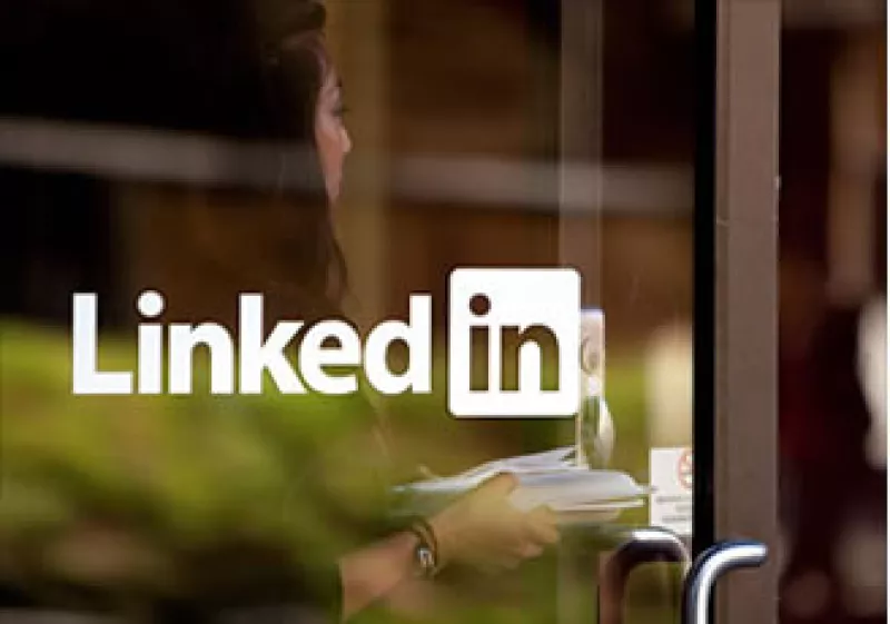 LinkedIn pasó de una pérdida de 4 mdd a una ganancia de 15.4 mdd en un año. (Foto: Cortesía CNNMoney.com)