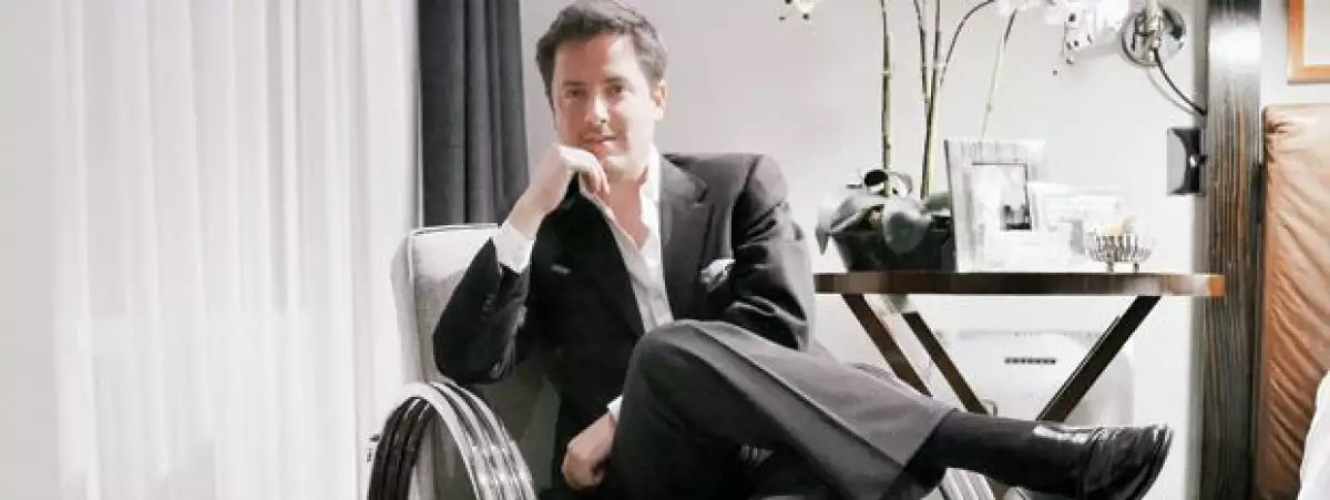 HOBBY. Ricardo tiene 35 años y le gusta tocar piano desde niño.