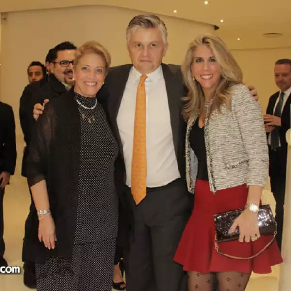 Martha Motta,John Sutcliffe,Jessica Rotberg