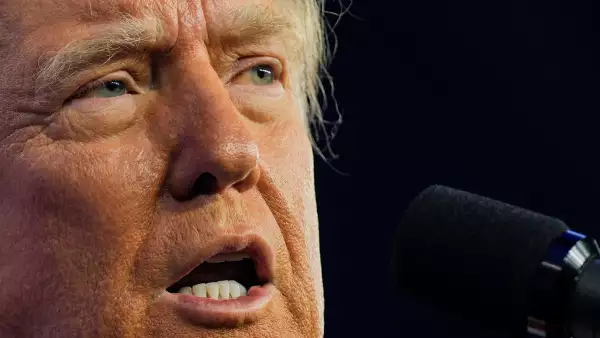 Estados Unidos El presidente electo Donald Trump habla en el AmericaFest de Turning Point USA en Phoenix, Arizona, EE. UU., el 22 de diciembre de 2024. REUTERS/Cheney Orr