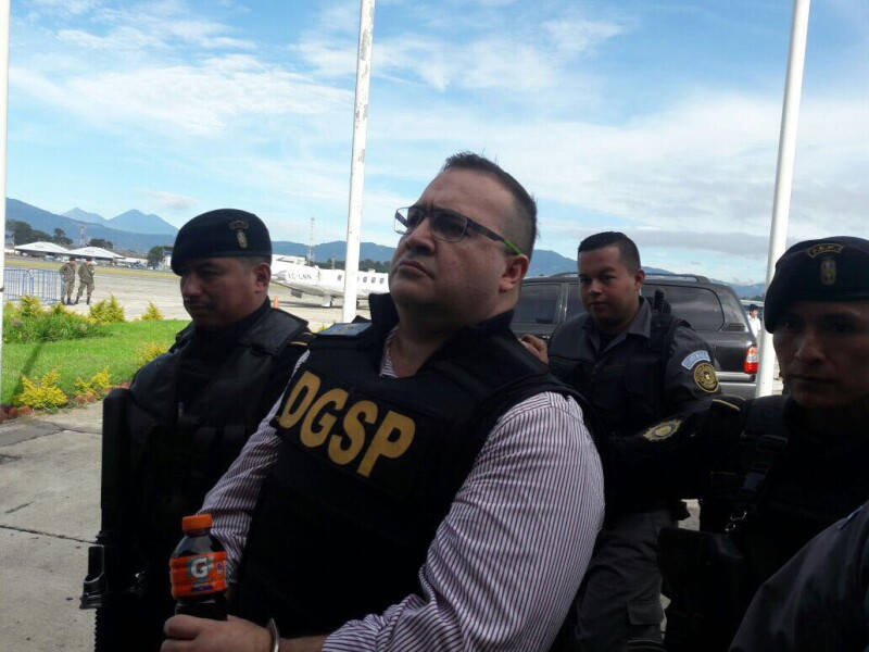 Fraude millonario