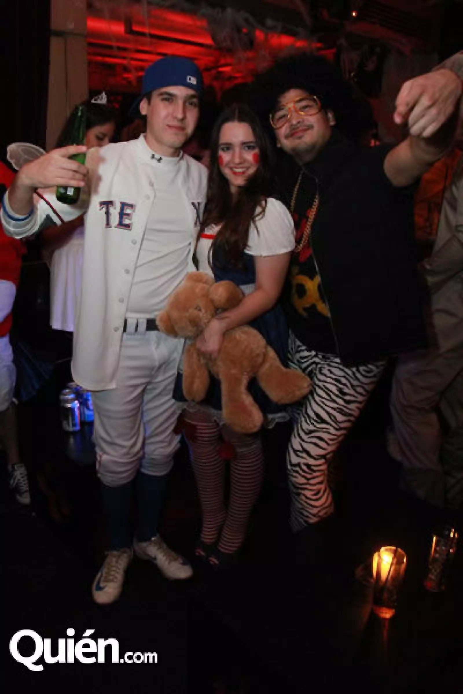 Chuy Gonza%u0301lez Mun%u0303e Gutierrez y Raul Alani%u0301s