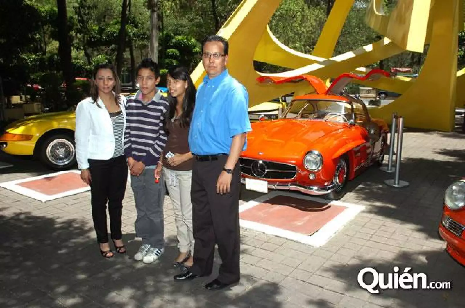 Exhibición de autos clásicos