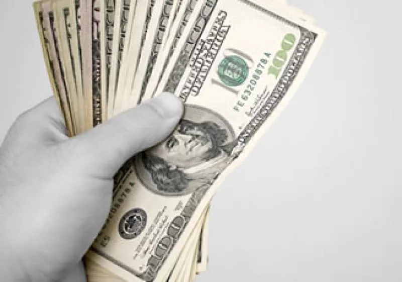 EU envió cerca de 18 millones de dólares a casi 72,000 personas muertas. (Foto: Photos to go)