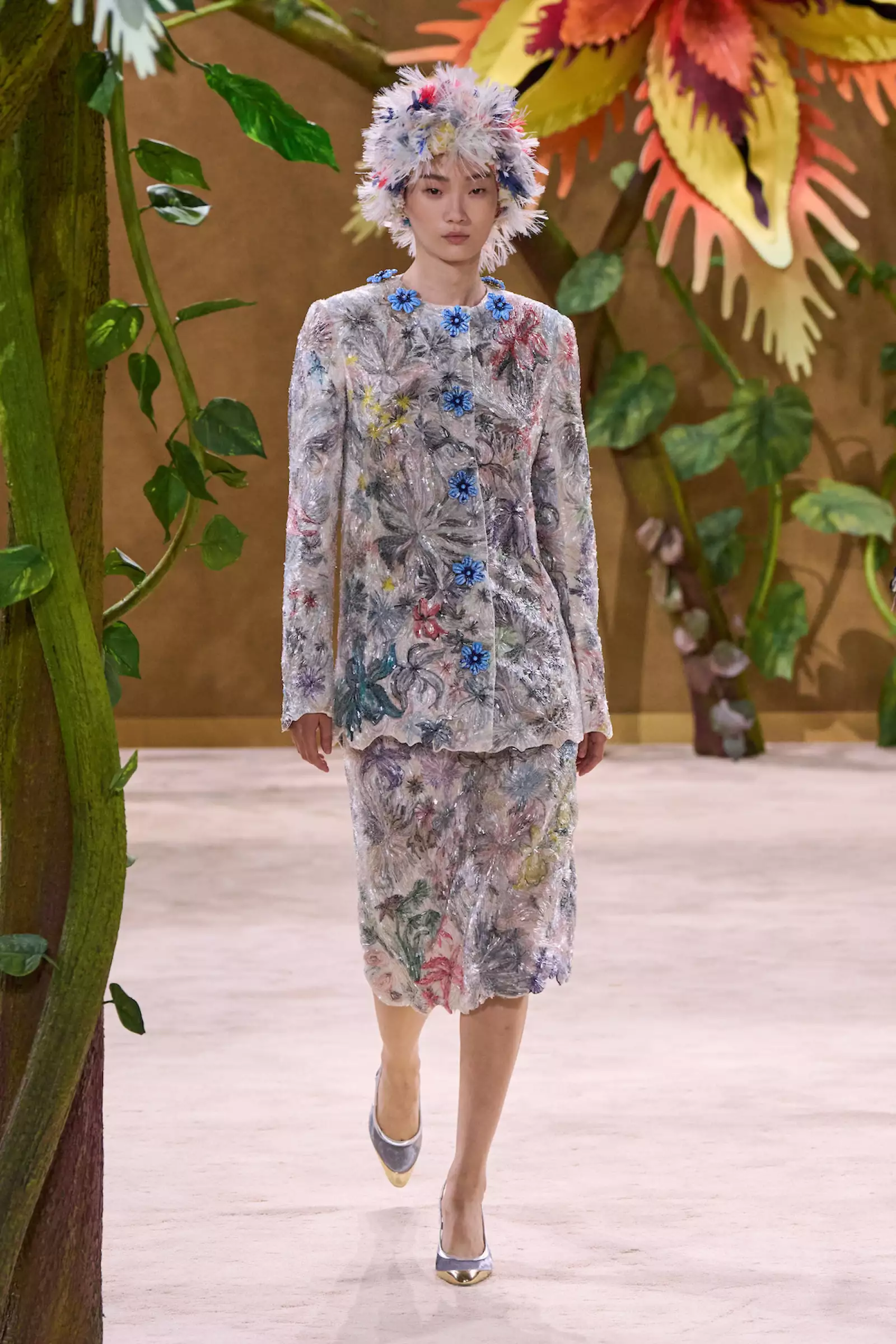 Chanel HC F26 030.jpg