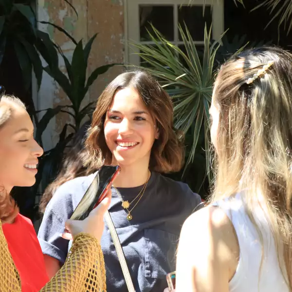 Liz Ruiz  y Mercedes Ruy Sánchez 