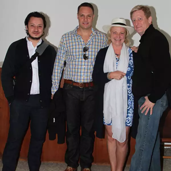 Saniego Sánchez, David Dadone, Fiona Baldwin y Michael Smith del Museo Boulder en Colorado