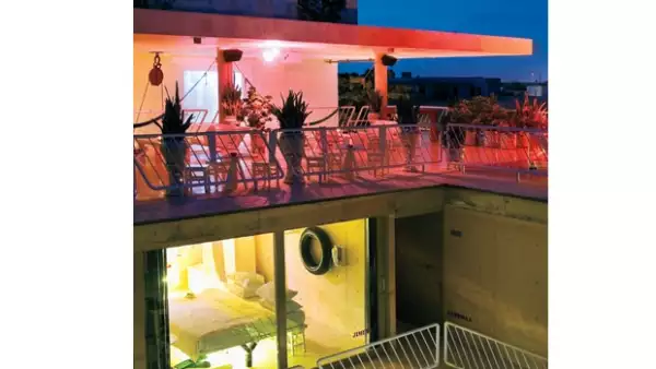 Los expertos de Travel+Leisure dan sus recomendaciones de los mejores hoteles en México ya sea en la ciudad, playa, ciudad colonial, hoteles con mucho diseño o boutique.
