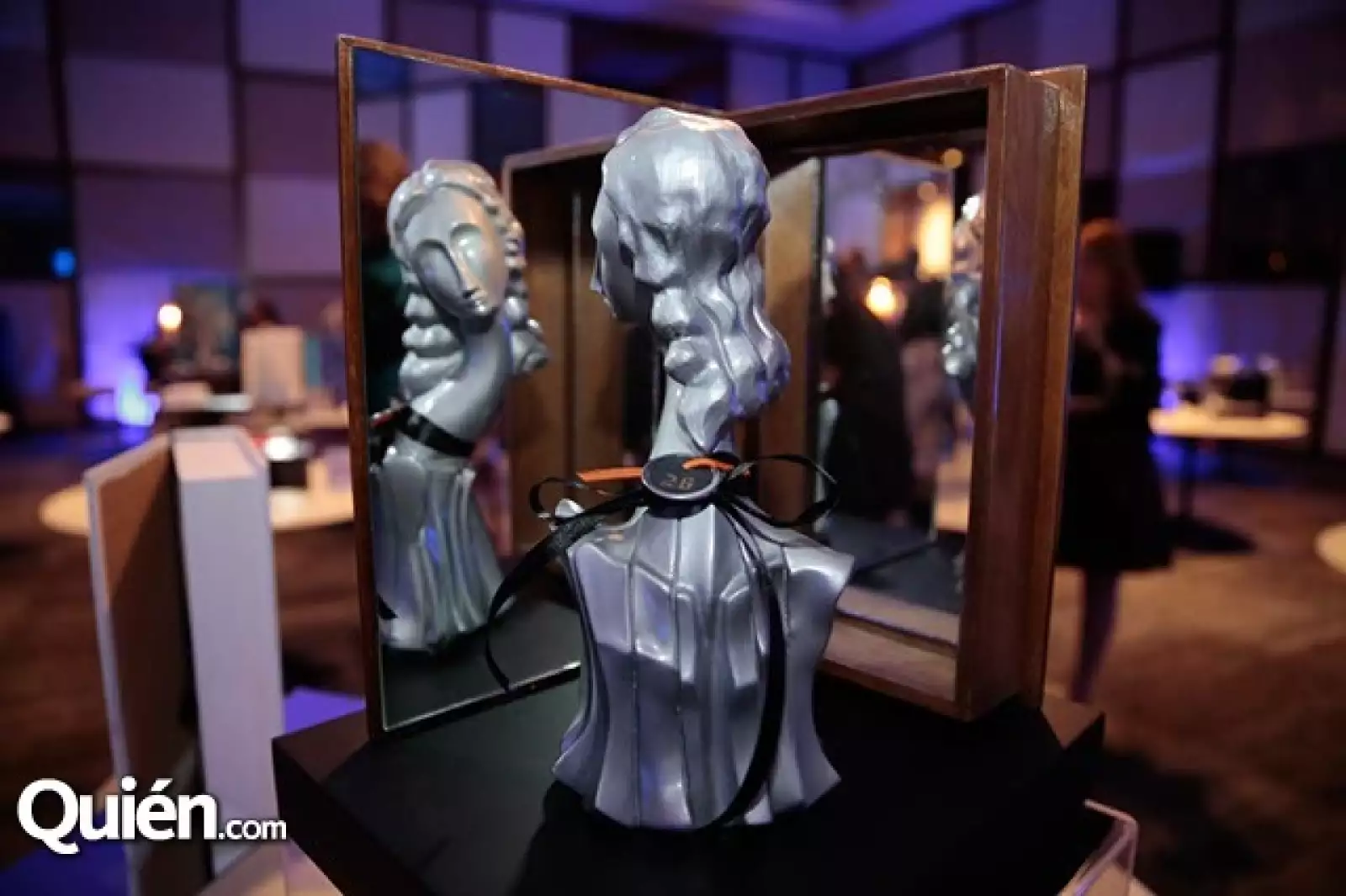 Subasta por la Educación