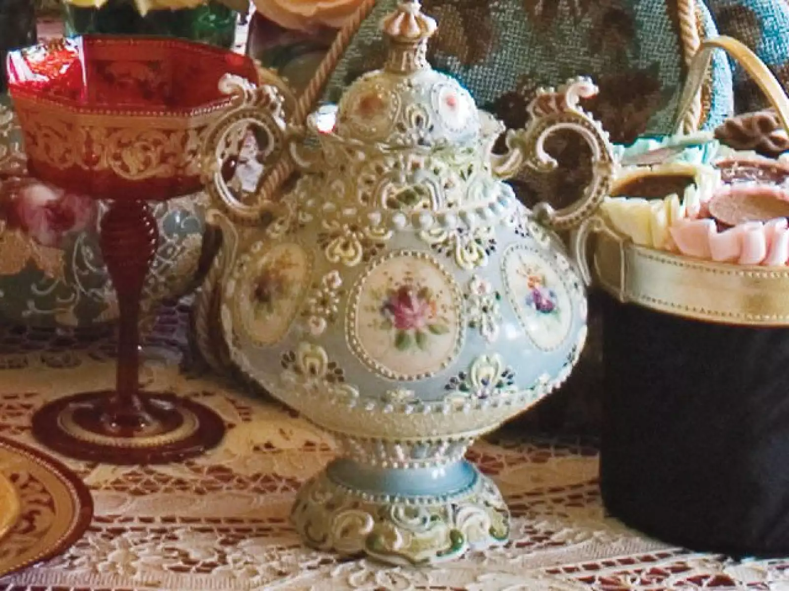 KONICHIWA.  Este modelo japonés es de mediados del siglo pasado.