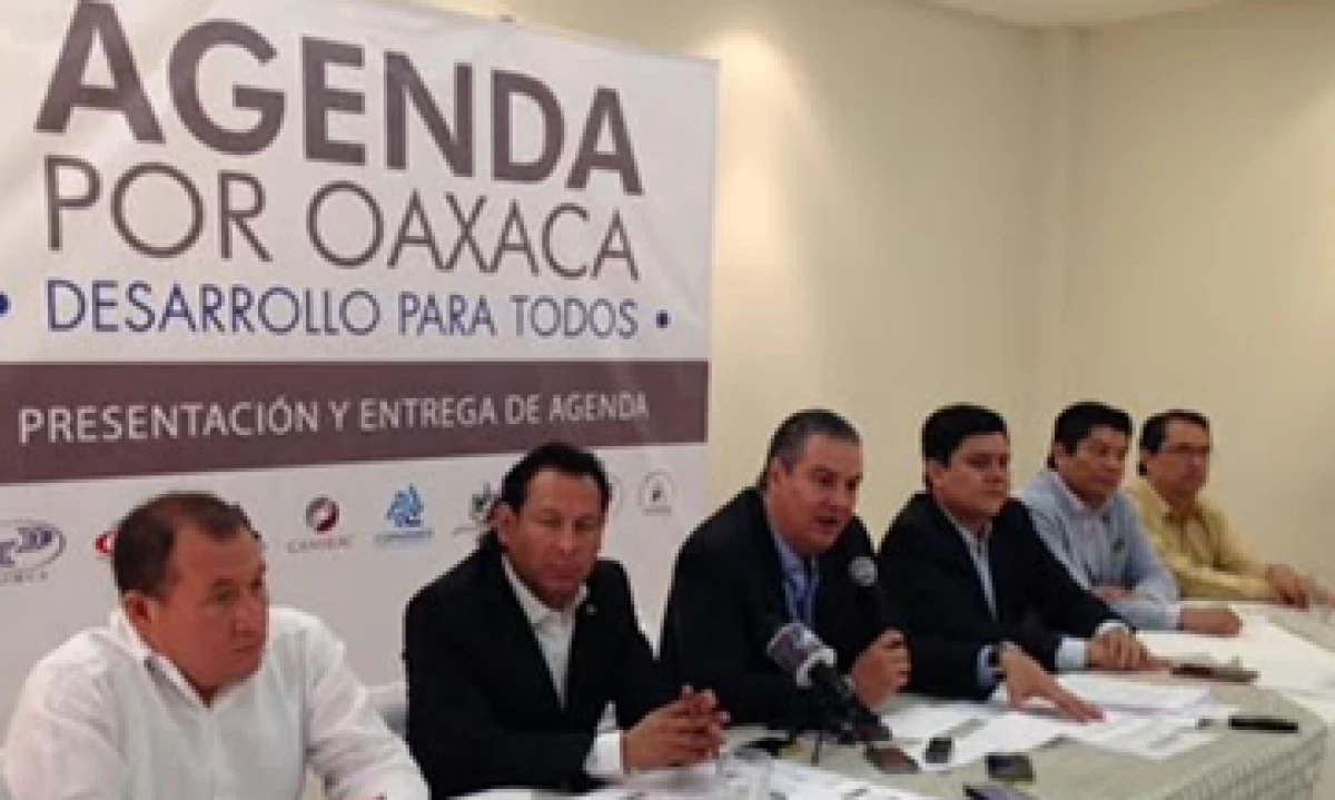 Líderes empresariales presentaron la Agenda por Oaxaca. (Foto: Carlos Hernádez/CNNExpansión)