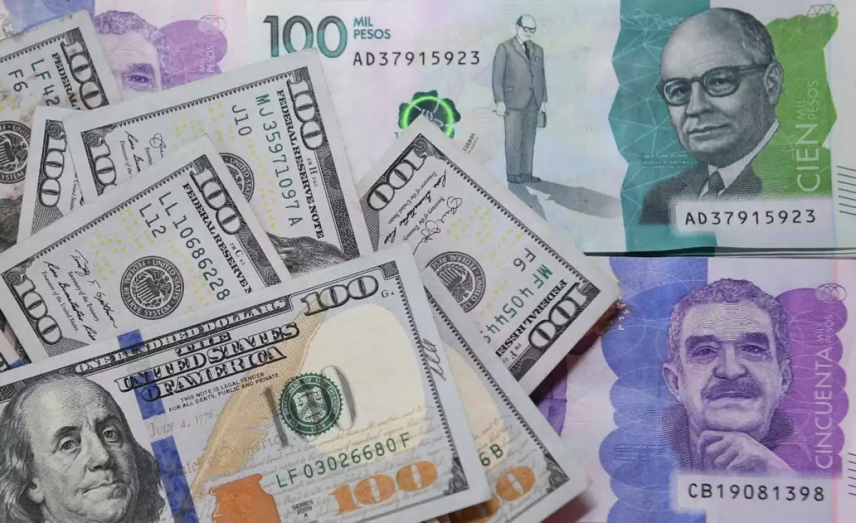 billetes de pesos colombianos