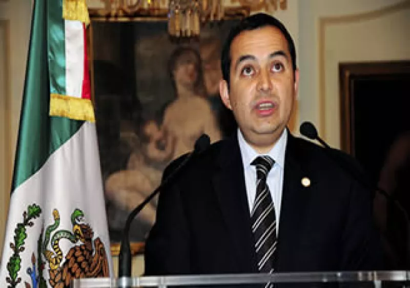 El Secretario de Hacienda, Ernesto Cordero, defendió que los salarios en México han crecido en comparación con las últimas décadas. (Foto: Notimex)