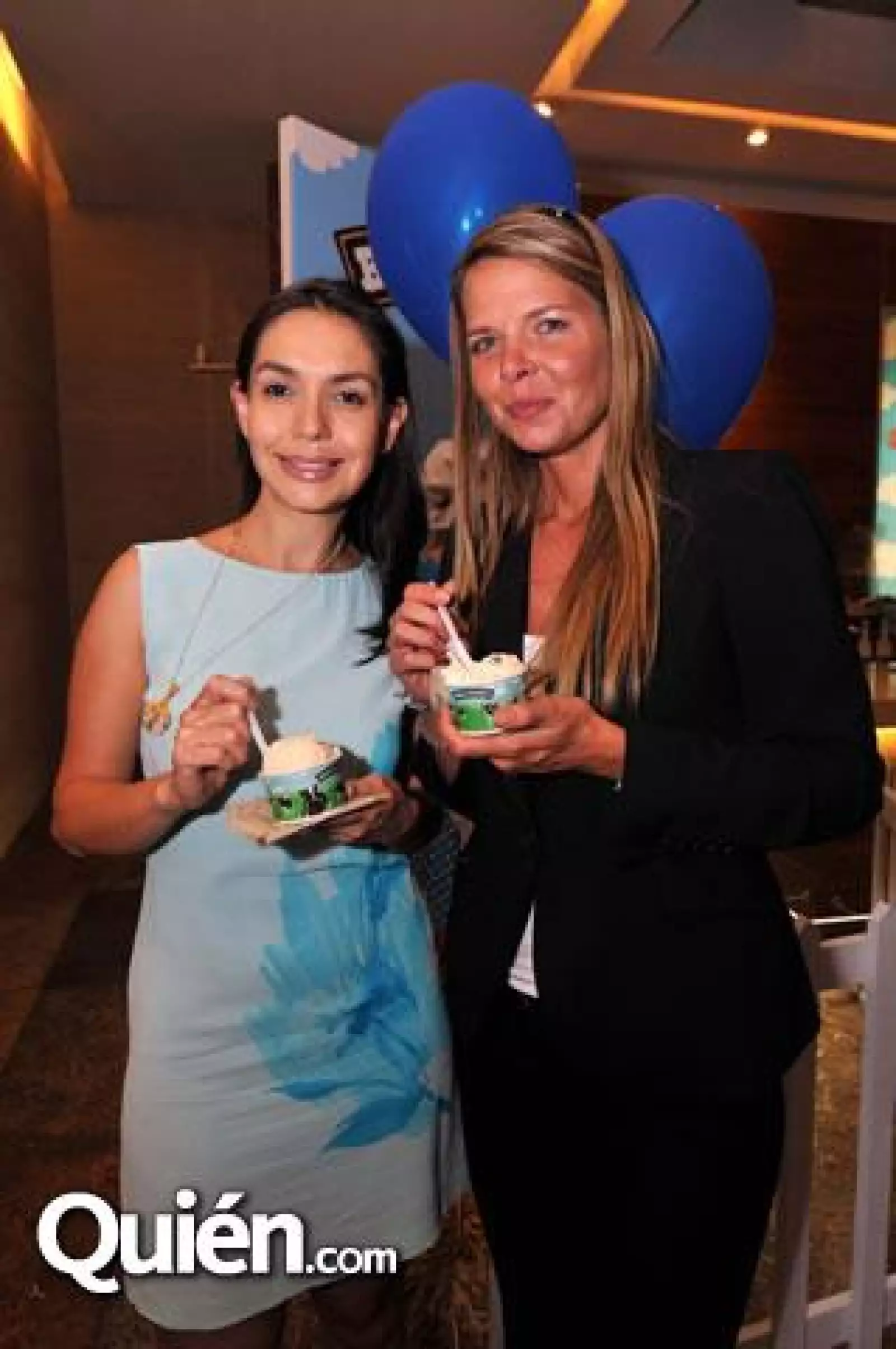 Evelyn Garcñia y Nike Nagy