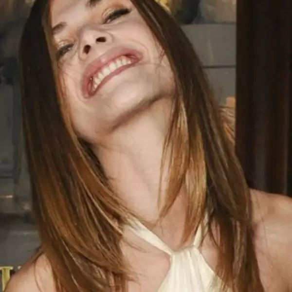 ¿Así o más emocionada?