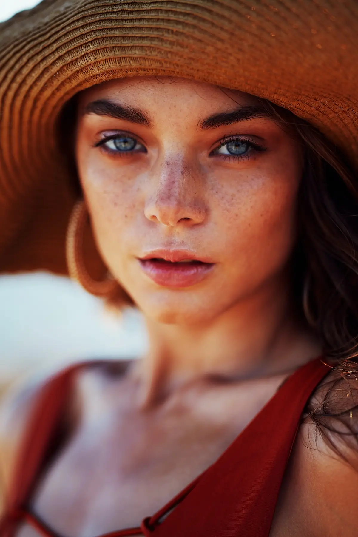 Niña en la playa