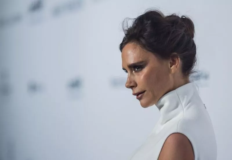 Hay divas… ¡y Victoria Beckham! La diseñadora y cantante es conocida gracias a su personalidad fuerte y sarcástica. Aquí el recuento de sus mejores momentos.