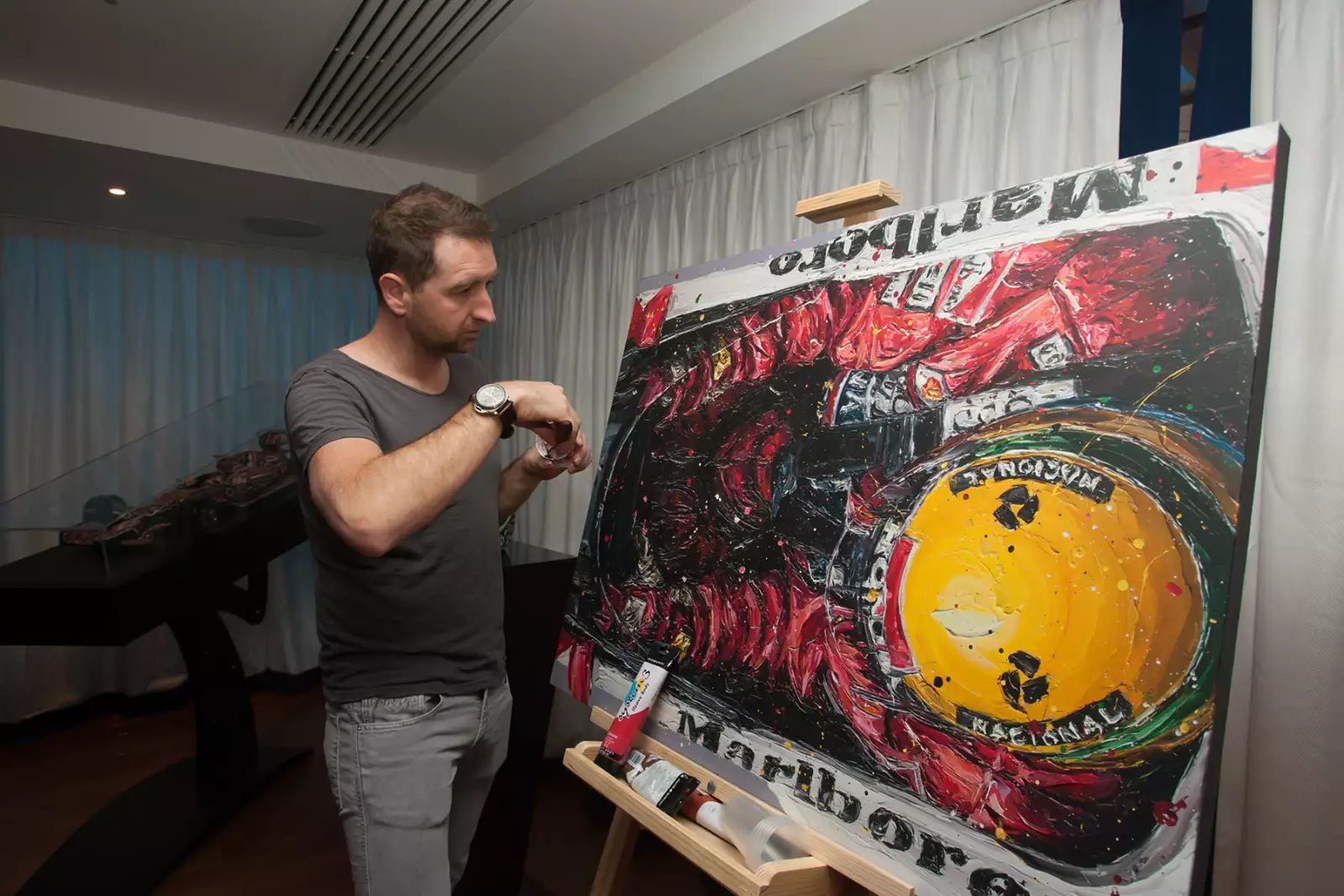 Subasta Fundación Checo Pérez