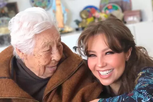 Thalía y su abuela-Foto cortesía