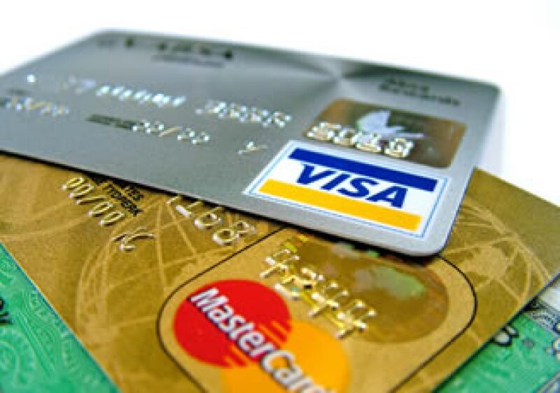 El número de tarjetas de crédito activas en el primer trimestre se redujo a 2.6%. (Foto: Cortesía SXC)